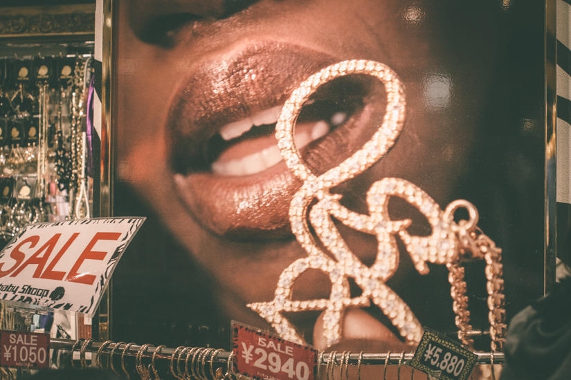 La extraña tendencia de la juventud japonesa: tratar de parecerse a los afroamericanos La extraña tendencia de la juventud japonesa: tratar de parecerse a los afroamericanos