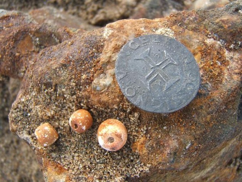 La felicidad ha caído en: un barco de 500 años con oro por valor de3 13 millones fue encontrado en el desierto
