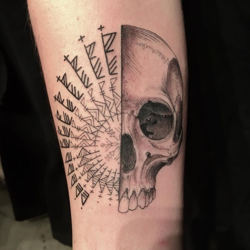 ¡La gente mete la mano en el agujero y el tatuador mete lo que quiere!
