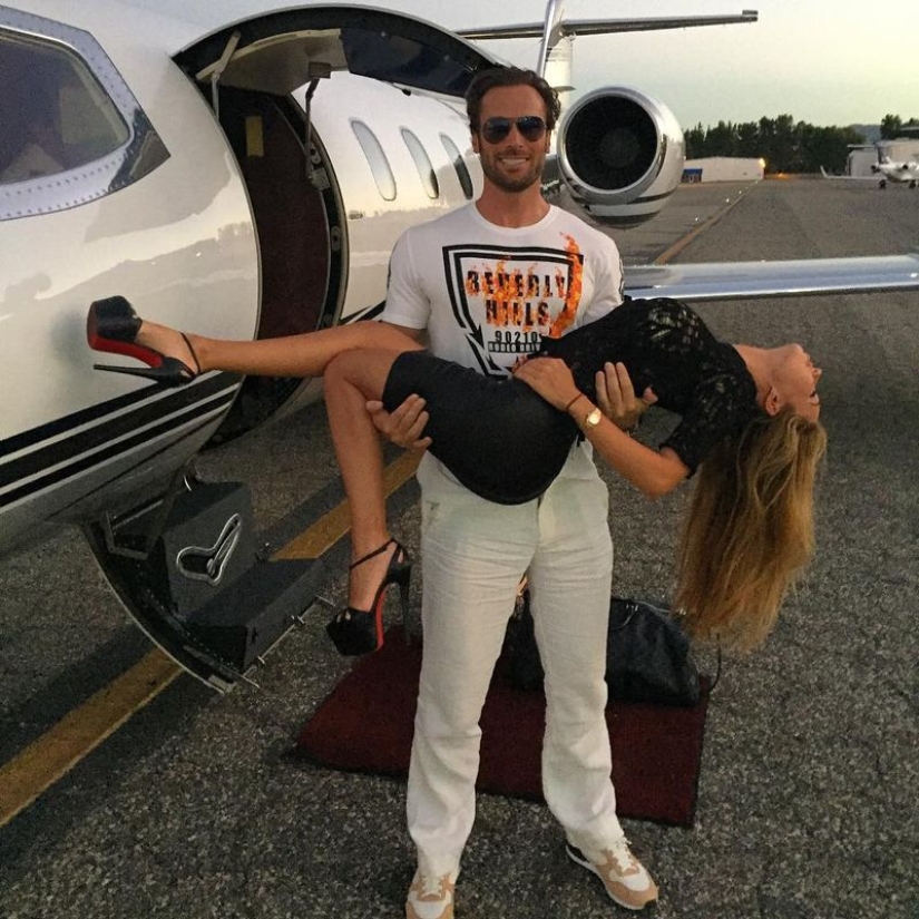 La lujosa vida de este hombre casado solo puede ser envidiada