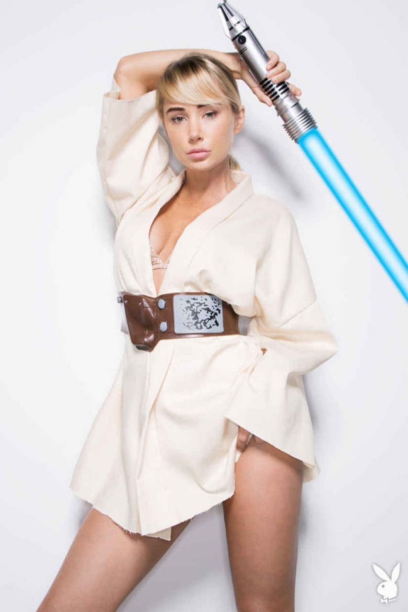 La modelo de Playboy se probó imágenes de sus personajes favoritos de "Star Wars"