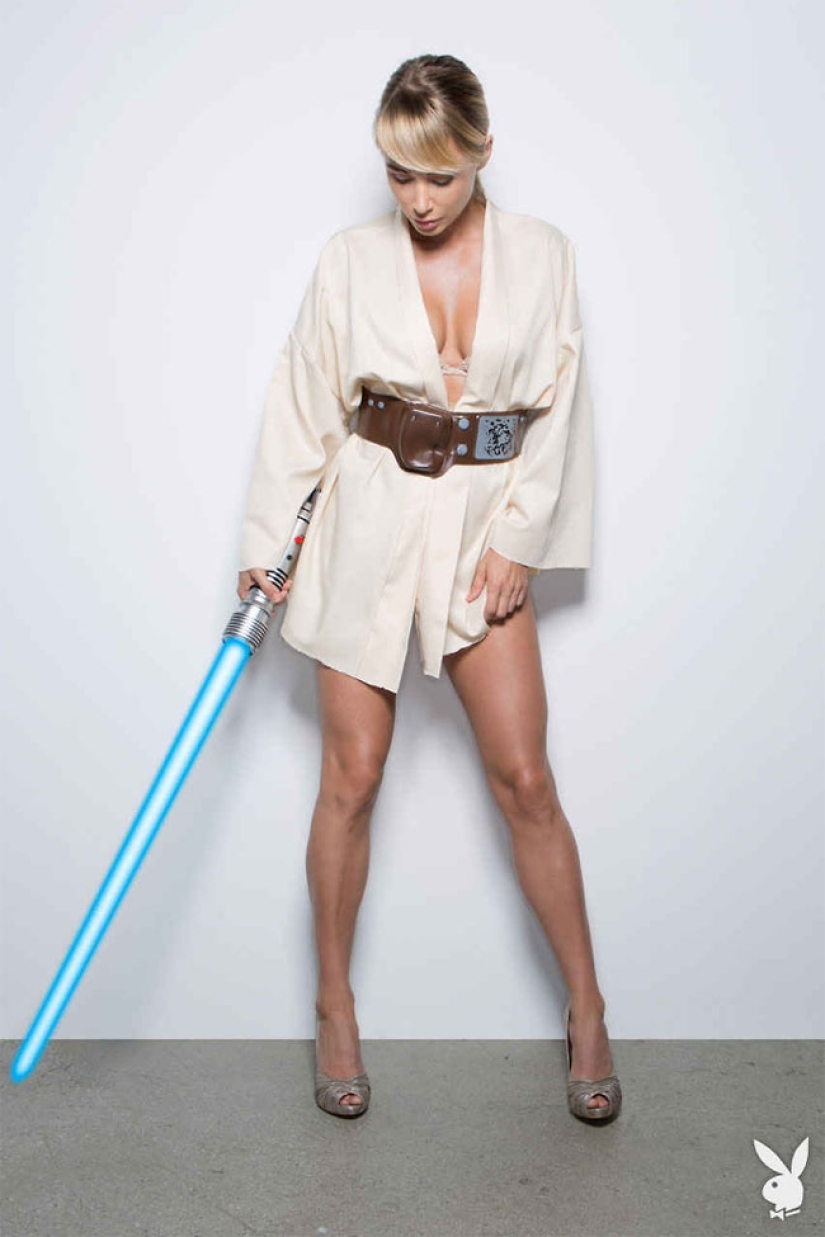 La modelo de Playboy se probó imágenes de sus personajes favoritos de "Star Wars"