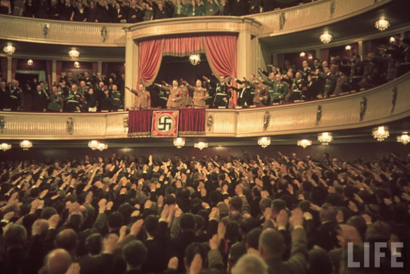 La vida de Adolf Hitler en fotografías