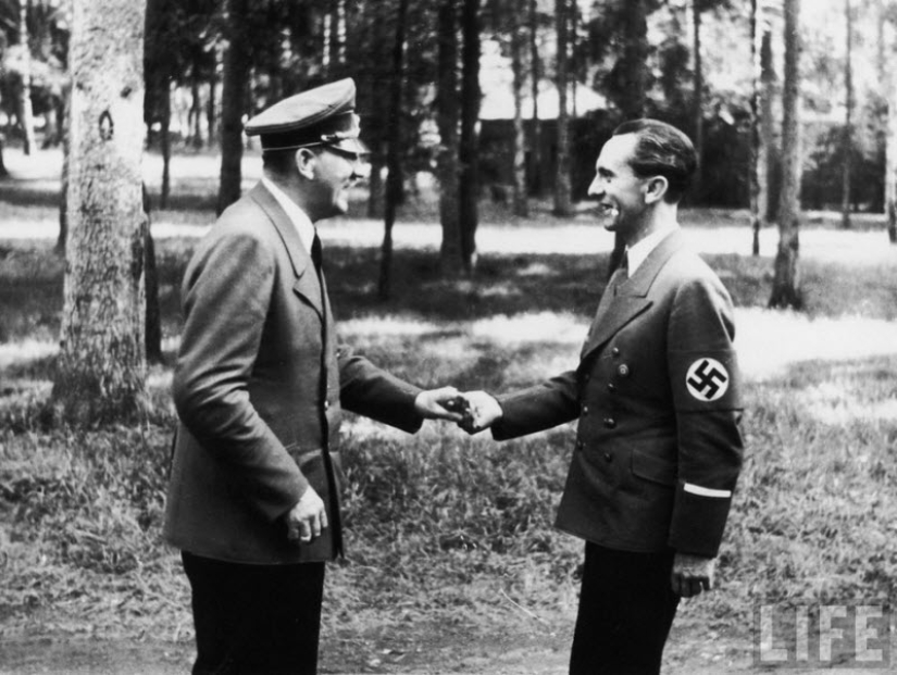 La vida de Adolf Hitler en fotografías
