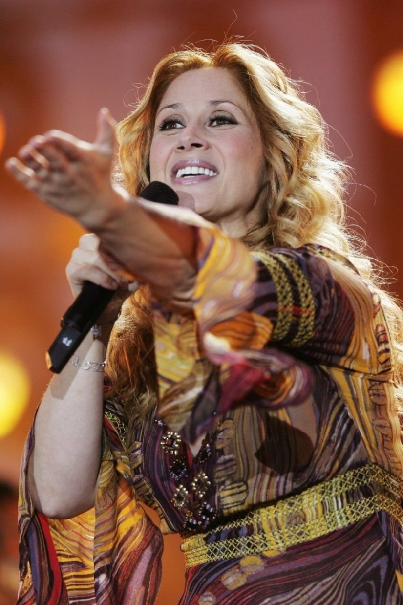 Lara Fabian knows that eternal youth is much more valuable to women