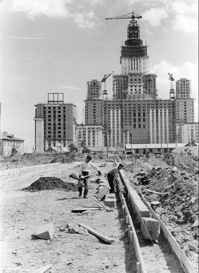Large construction sites Large construction sites