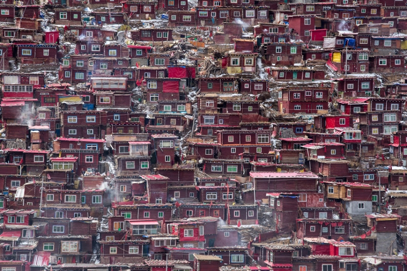 Larung Gar: 40 mil budistas a gran altura