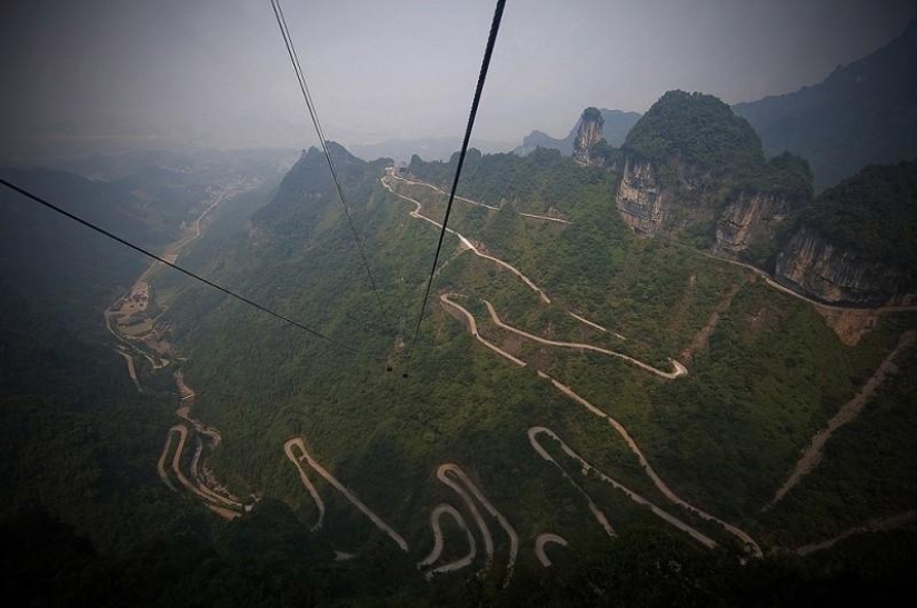 Las 20 carreteras más pintorescas y arriesgadas para los amantes de la aventura