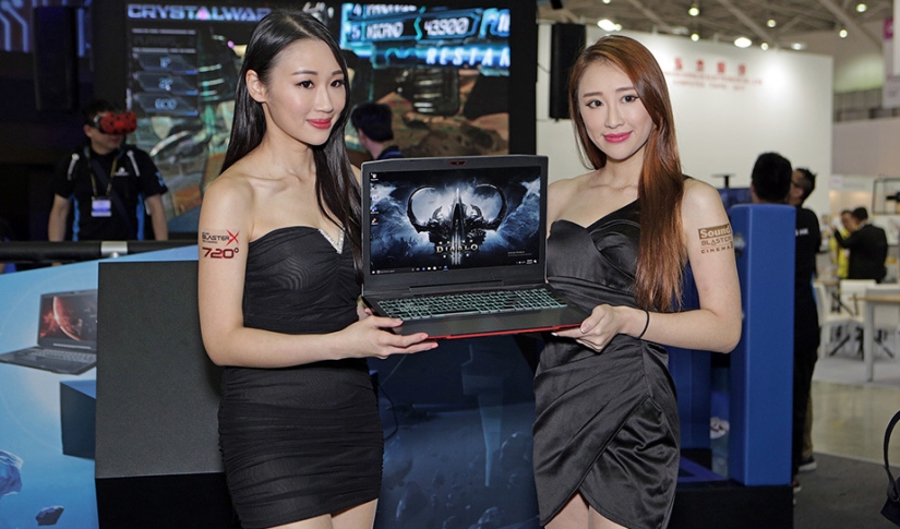 Las bellezas más jugosas de la exposición Computex 2017