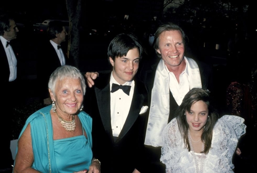 Las fotos más raras de Jolie