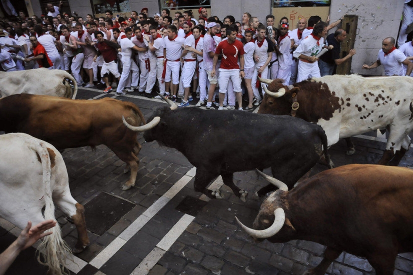 Las imágenes más emotivas de las fiestas españolas San Fermín 2013