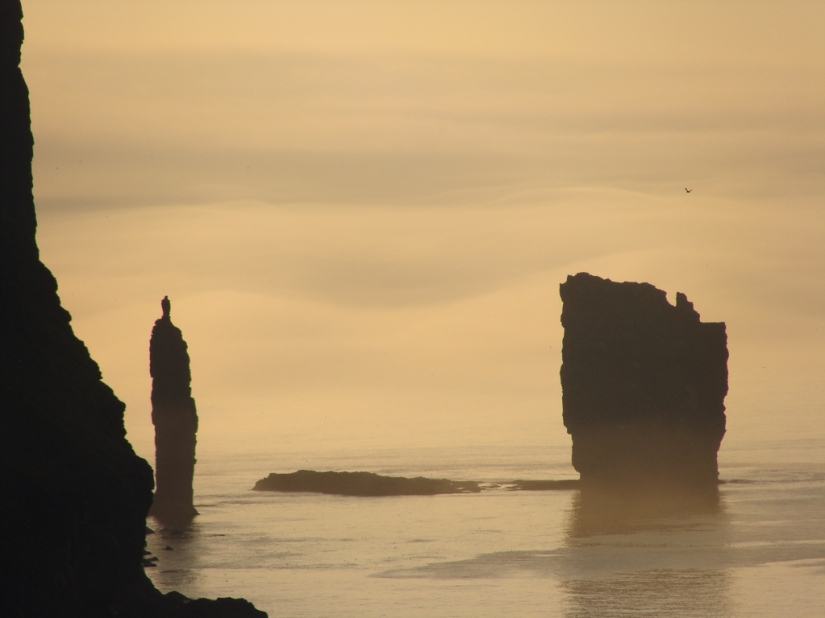 Las rocas marinas más bellas e inusuales. Las rocas marinas más bellas e inusuales.