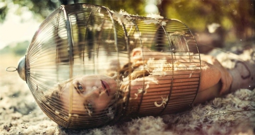 Like a bird in a cage: a Russian photographer shoots vulnerable and withdrawn people