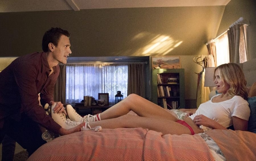 Linings for explicit scenes, and 10 more secrets from filming