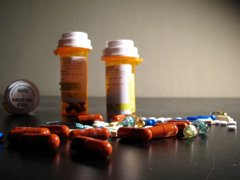 Lo que las 9 principales sustancias nocivas, incluidos el alcohol, el LSD y la cafeína, le hacen a su cerebro