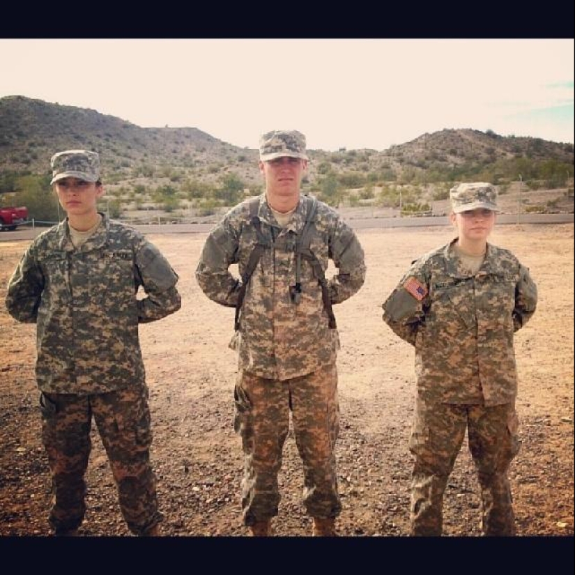 Lo que las chicas militares estadounidenses publican en su Instagram Lo que las chicas militares estadounidenses publican en su Instagram