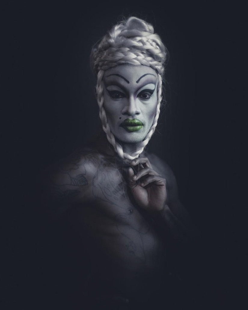 London&#39;s &quot;Drag Queens&quot; in Damien Frost&#39;s photography project