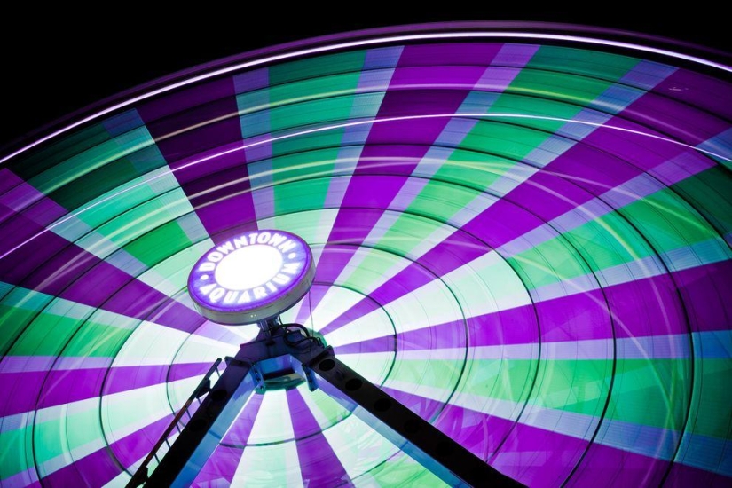 Long exposure Ferris wheels