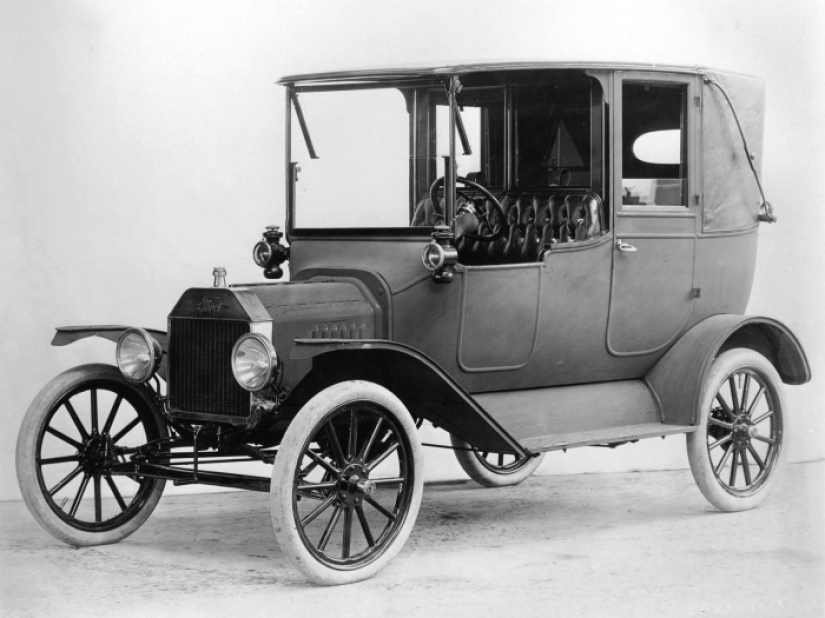 Los 10 autos más inseguros en la historia de la industria automotriz Los 10 autos más inseguros en la historia de la industria automotriz