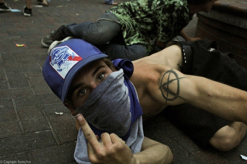 Los 59 mejores fotoperiodistas de 2013