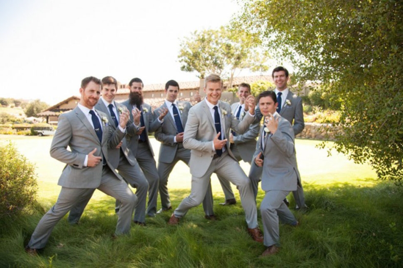 Los amigos del novio, sin los cuales la sesión de fotos de la boda sería el evento más aburrido Los amigos del novio, sin los cuales la sesión de fotos de la boda sería el evento más aburrido