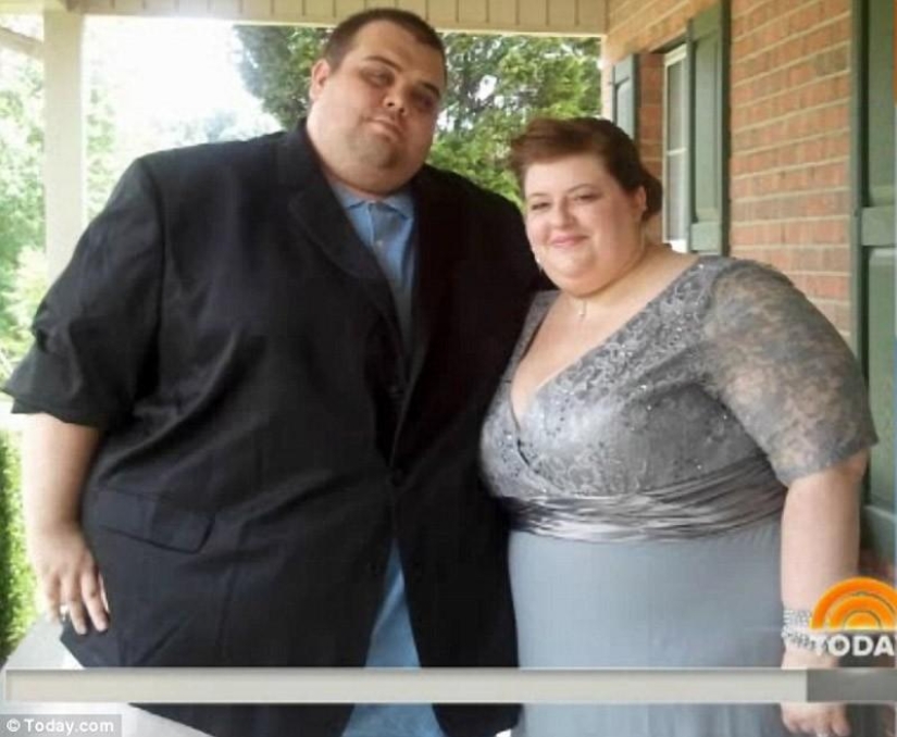 Los cónyuges de los EE. UU. Bajaron 240 kg para dos
