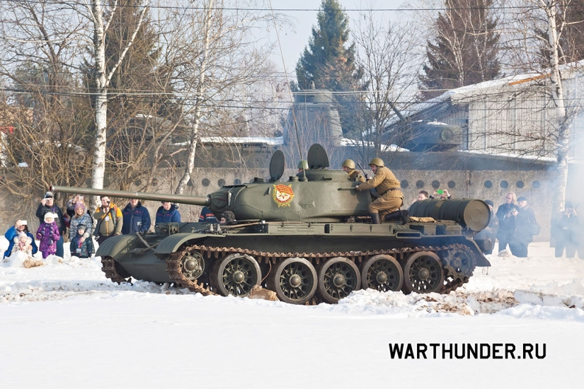 Los desarrolladores del juego militar War Thunder ("Thunder of War") restauraron el tanque T-44 Los desarrolladores del juego militar War Thunder ("Thunder of War") restauraron el tanque T-44