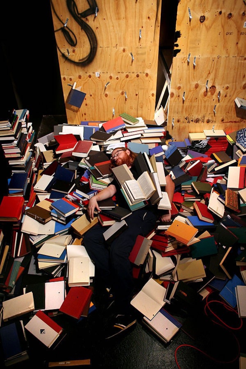 Los mil y un libros de Mike Stilka Los mil y un libros de Mike Stilka