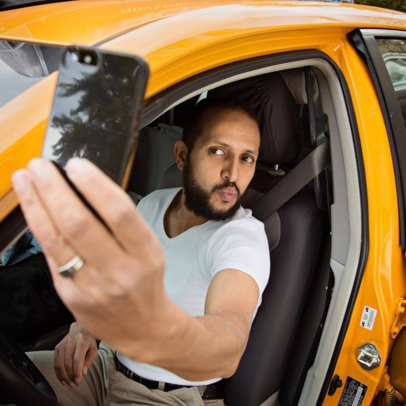 Los taxistas de Nueva York protagonizaron nuevamente el calendario anti-glamour Los taxistas de Nueva York protagonizaron nuevamente el calendario anti-glamour