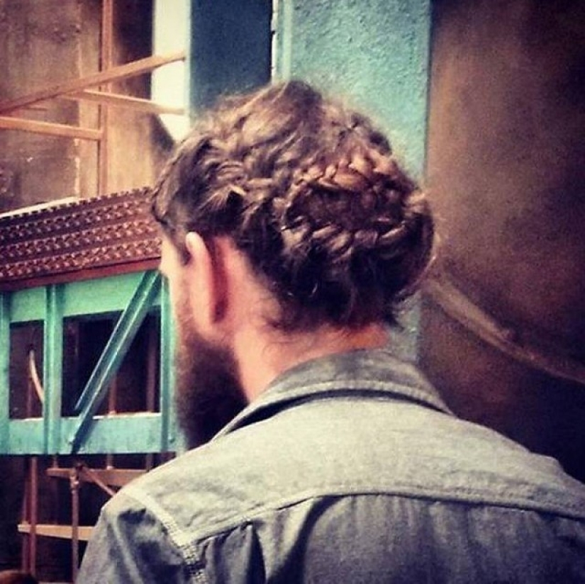 Luxurious braids - a new trend among men&#39;s hairstyles