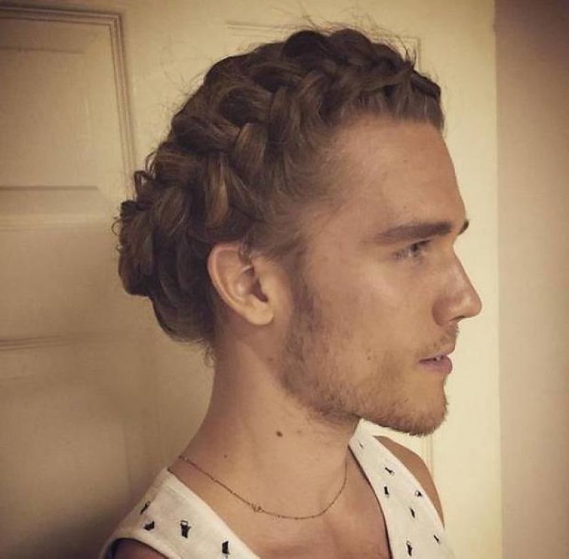 Luxurious braids - a new trend among men&#39;s hairstyles