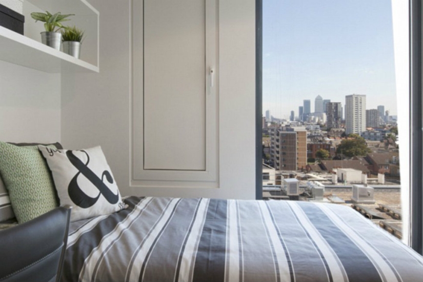 Luxury dorm: London students are unhappy with rooms for $2,200 a month Luxury dorm: London students are unhappy with rooms for $2,200 a month
