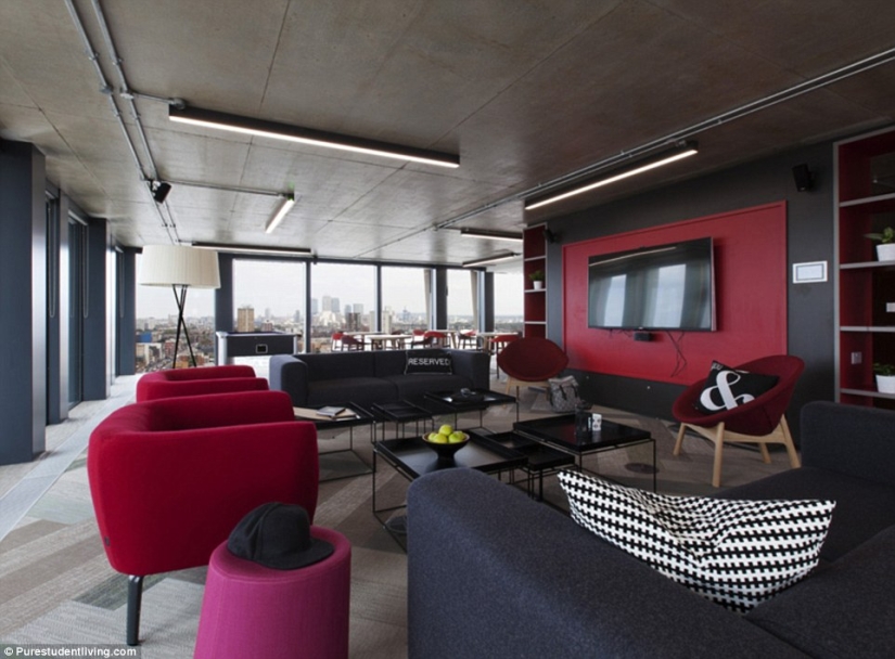 Luxury dorm: London students are unhappy with rooms for $2,200 a month Luxury dorm: London students are unhappy with rooms for $2,200 a month