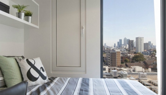 Luxury dorm: London students are unhappy with rooms for $2,200 a month Luxury dorm: London students are unhappy with rooms for $2,200 a month
