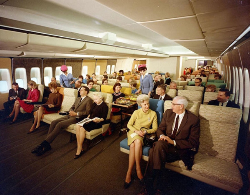 Luxury flight in the seventies on a Boeing 747 Luxury flight in the seventies on a Boeing 747
