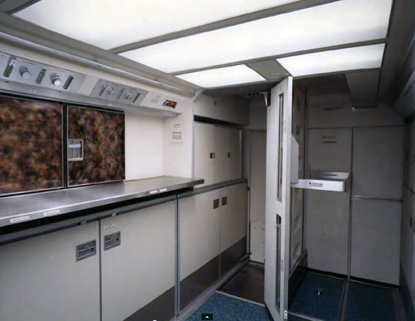 Luxury flight in the seventies on a Boeing 747 Luxury flight in the seventies on a Boeing 747