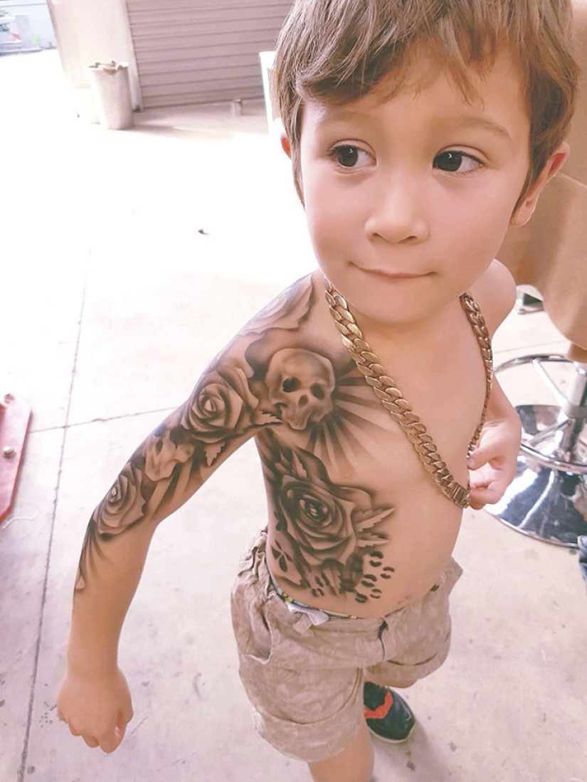 Maestro de Nueva Zelanda hace hermosos tatuajes para niños enfermos Maestro de Nueva Zelanda hace hermosos tatuajes para niños enfermos