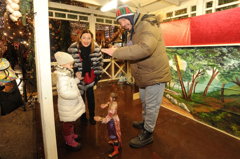 Magic Journey to Christmas