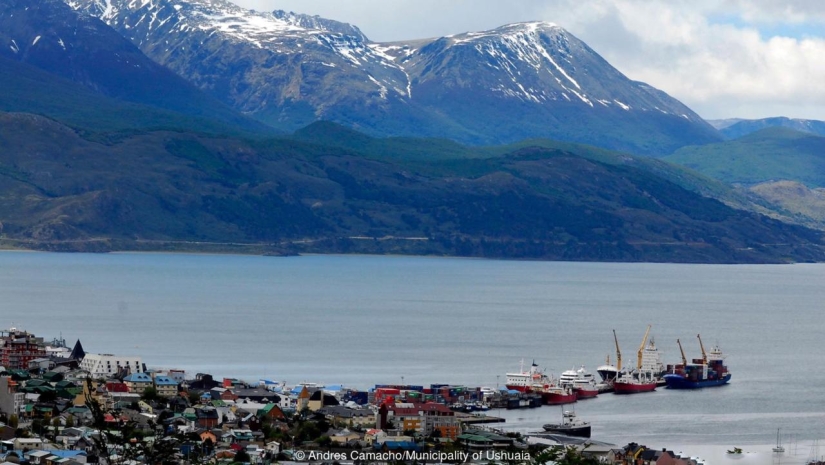 Mamihlapinatapai is the most mysterious and difficult word to translate from an almost extinct language Mamihlapinatapai is the most mysterious and difficult word to translate from an almost extinct language