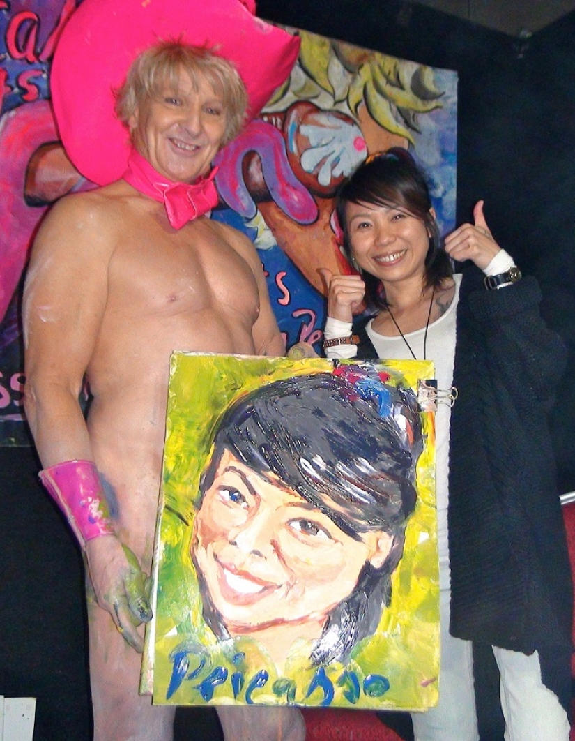 Man painting with his penis Man painting with his penis