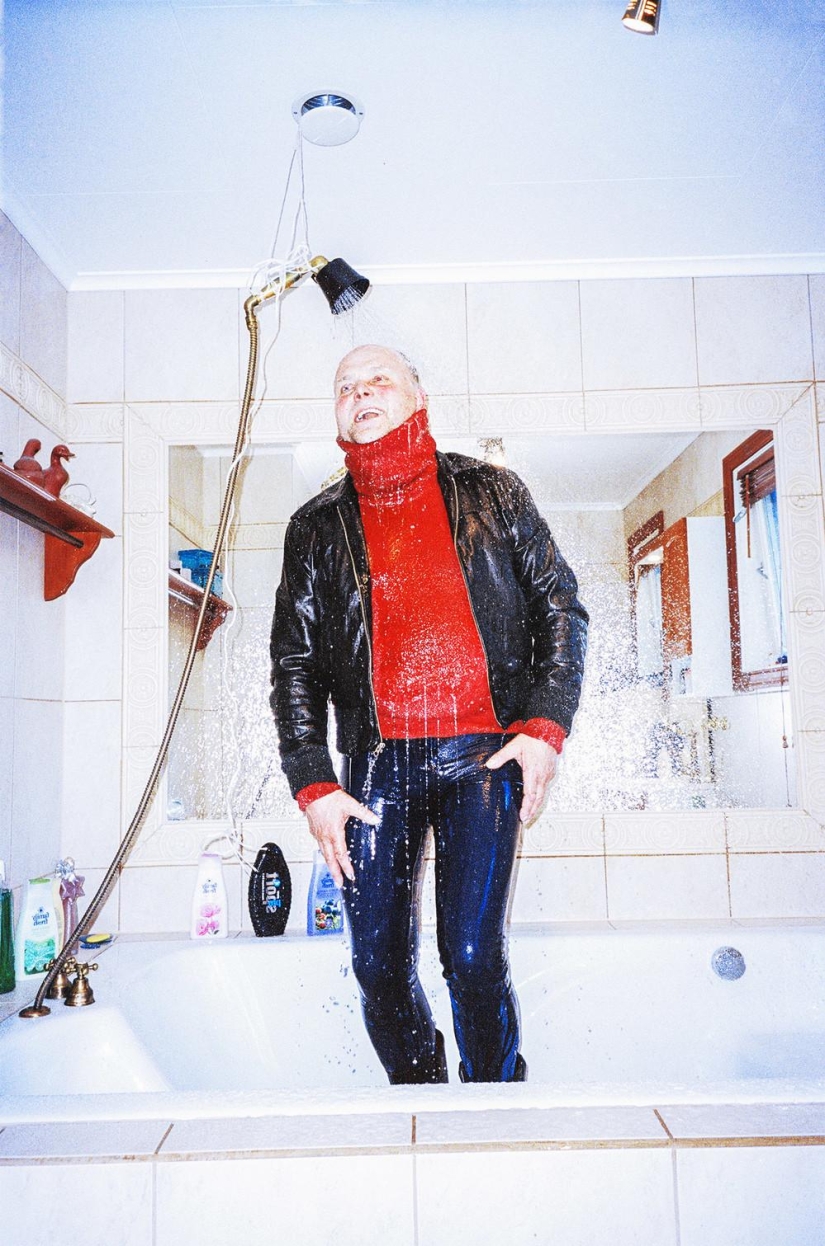 "Mania": strange collections and their owners in the Norwegian photographer's photo project