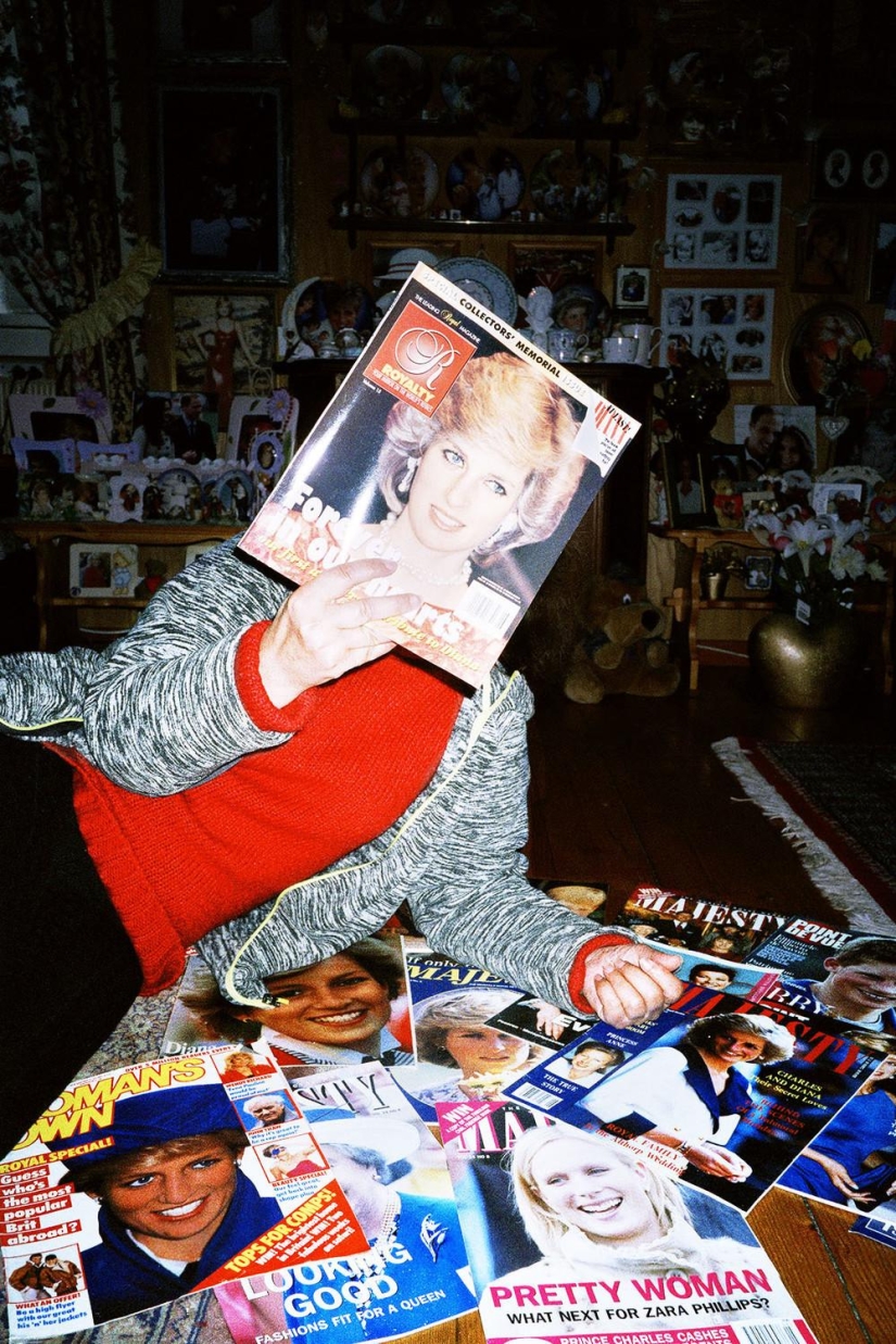 "Mania": strange collections and their owners in the Norwegian photographer's photo project