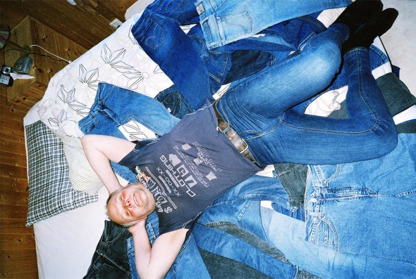 "Mania": strange collections and their owners in the Norwegian photographer's photo project