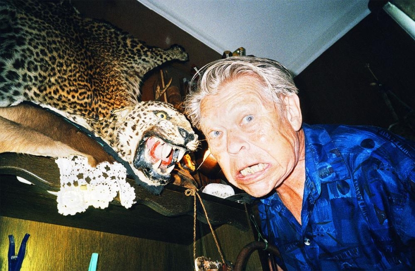 "Mania": strange collections and their owners in the Norwegian photographer's photo project