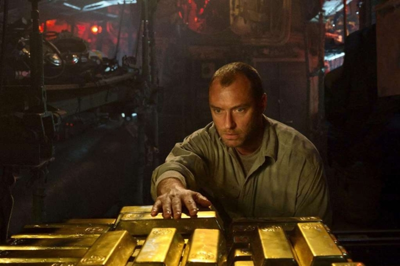 &quot;Mar Negro&quot;: 7 datos curiosos sobre el thriller de aventuras con Konstantin Khabensky y Jude Law