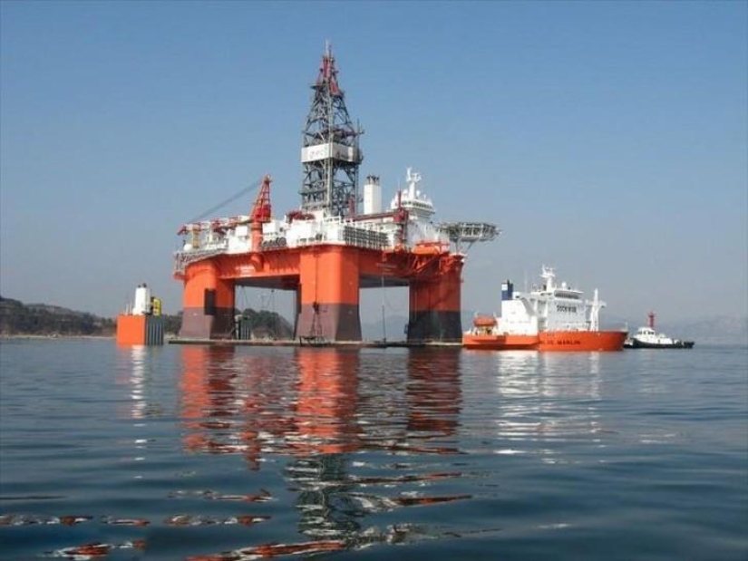 Marlín Azul Gigante Marino
