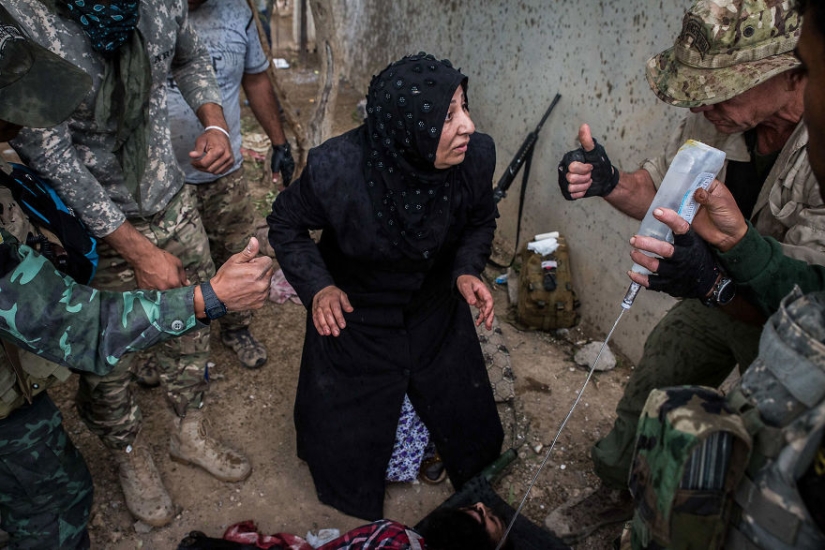 Matar o morir: imágenes llenas de acción de la operación antiterrorista en Irak
