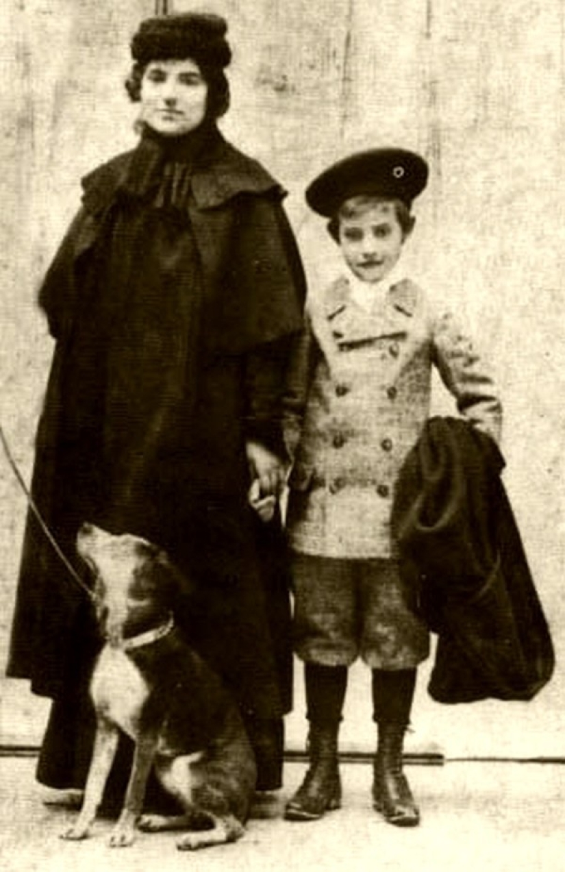 Maurice Utrillo: son of his mother