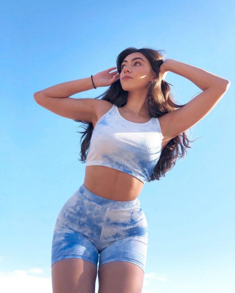 Maya Rabak es una encantadora bloguera de viajes de Arizona