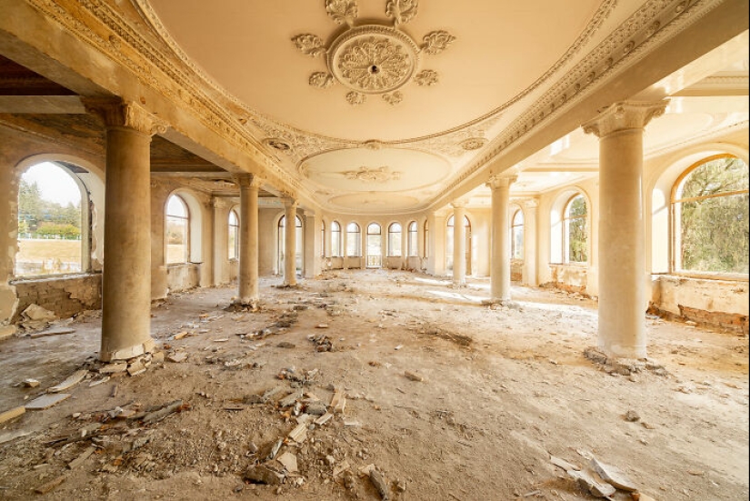 Me embarqué en un viaje a través de los países de la ex Unión Soviética para documentar la arquitectura soviética abandonada